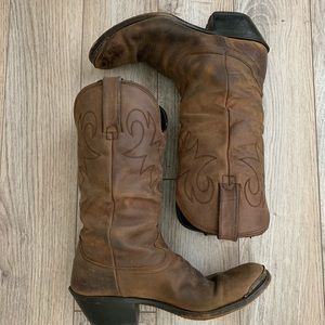 Durango distressed leather cowboy boots